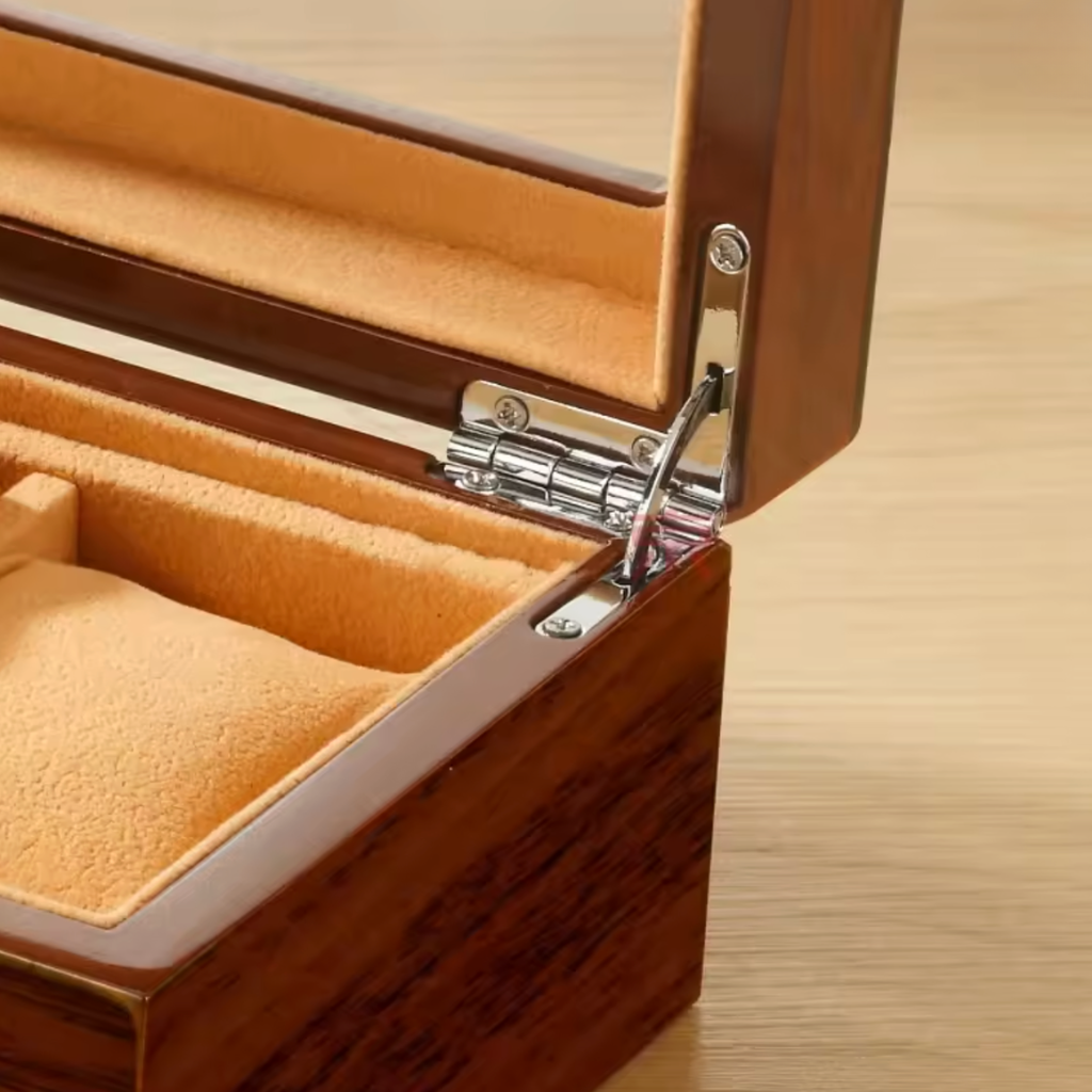 Uhrenbox aus Holz für 6 Uhren